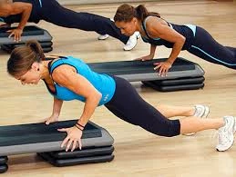 Muscle Mania Fitness MegaStore Conditioning Equipment SPECIAL - Aerobic Step With 4 Height Adjustable Blocks, Gym-Grade